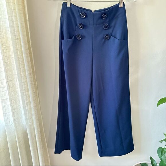 Alice + Olivia Two Piece Set - Picture 7 of 10